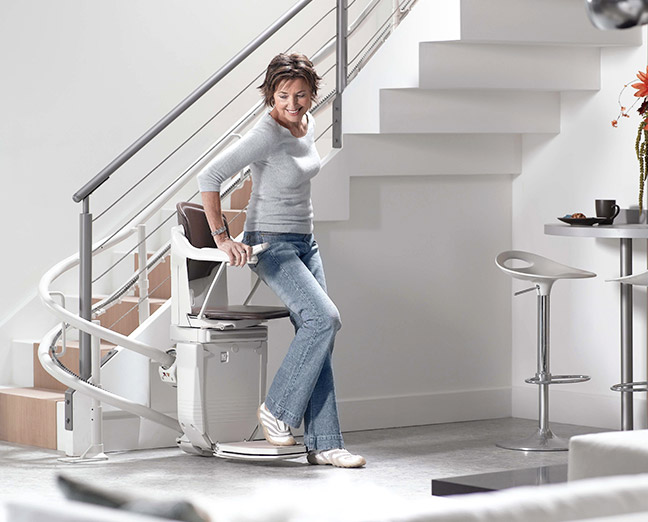 monte-escalier pour handicapee