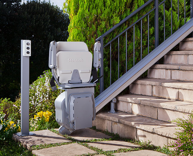 siege monte escalier outdoor