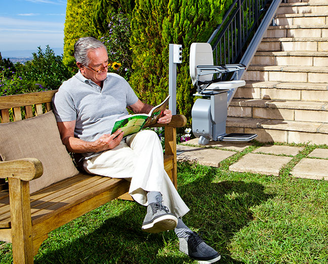 monte escalier pour seniors