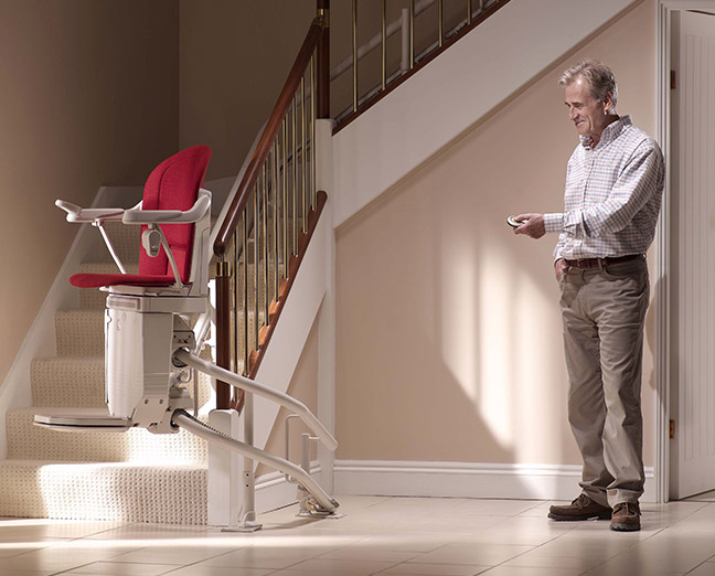 comfortabele traplift voor ouderen