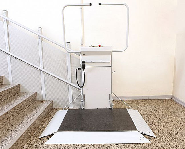 Stannah platformlift met oprit