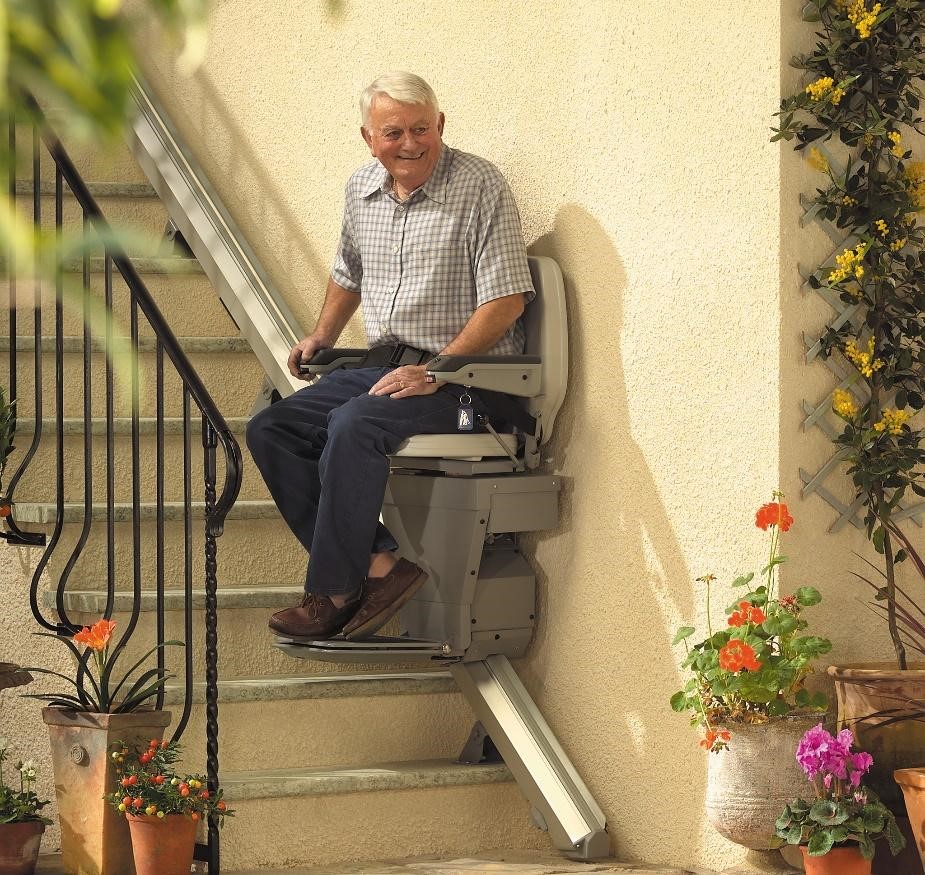 Outdoor stairlift rails